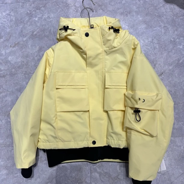 8709儿童连帽工装棉服