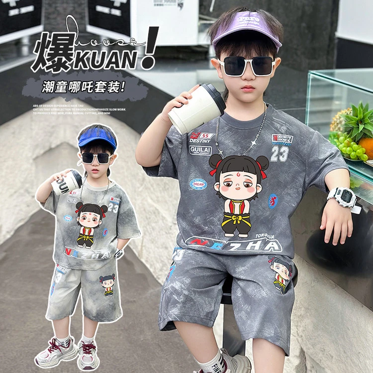 哪吒男童招财猫套装2025新款球服儿季短袖短裤两件套男孩酷帅球