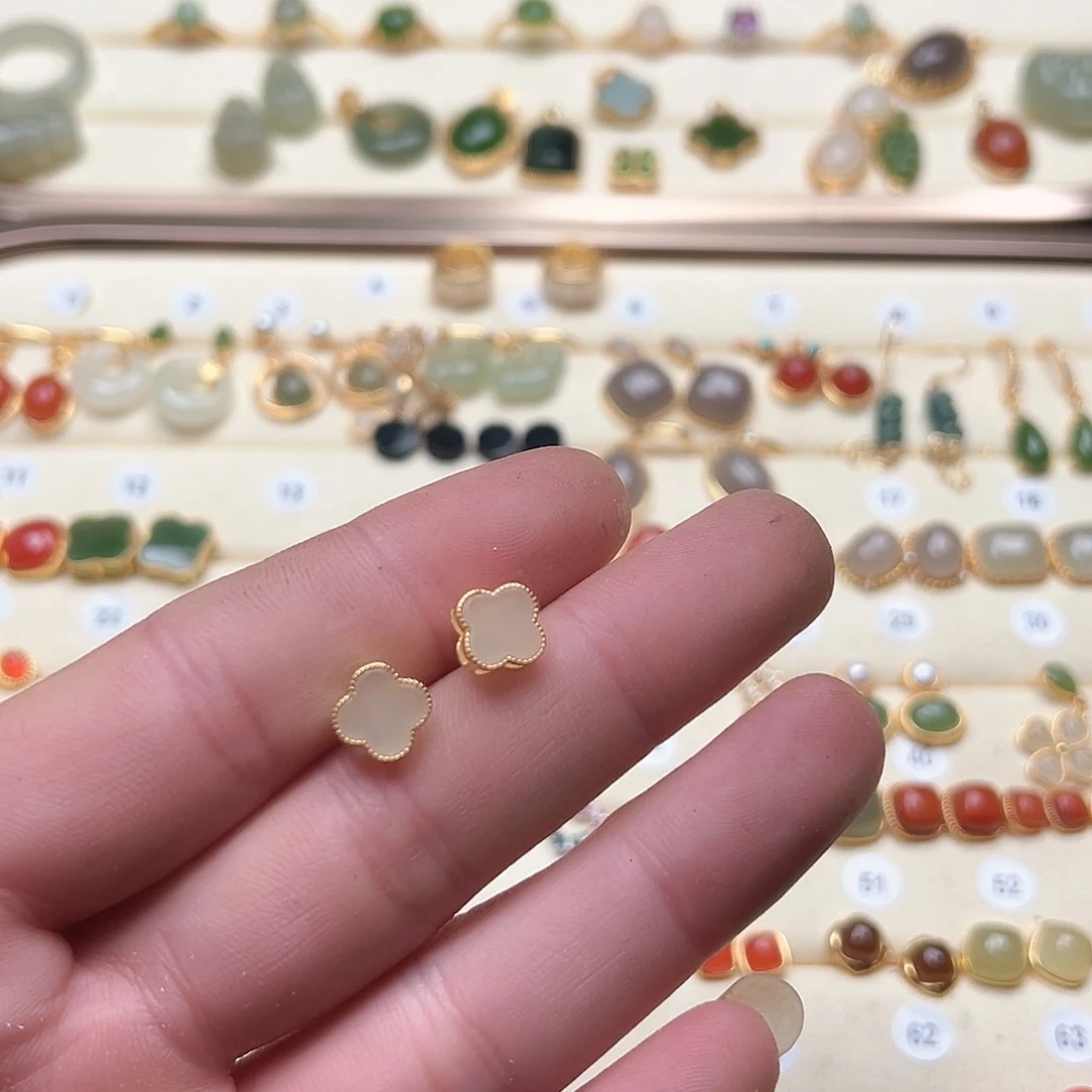 和田玉耳饰银S925镶嵌