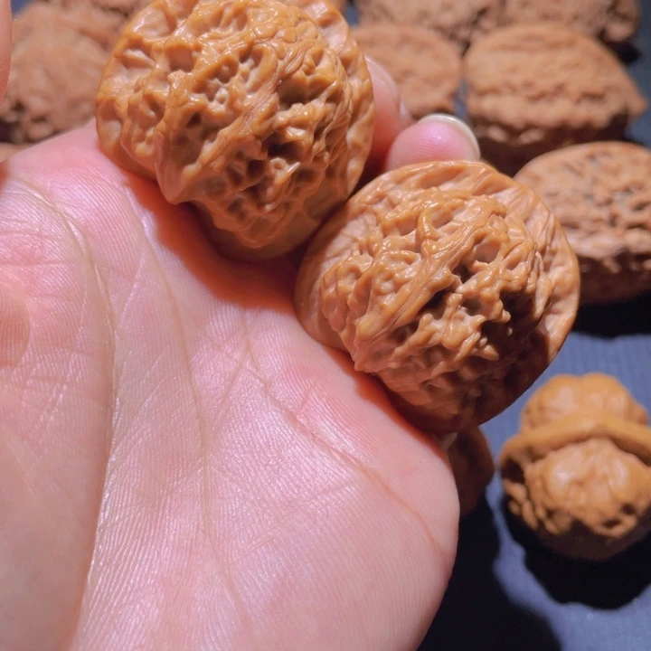 文玩核桃吊坠云***君天地