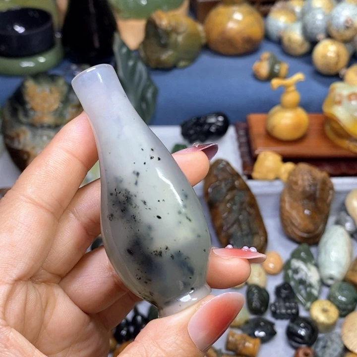 蛇纹石玉未镶嵌岫玉
