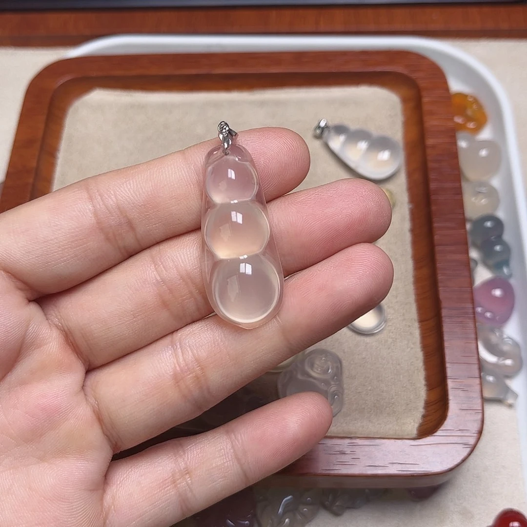 玛瑙/玉髓颈饰未镶嵌自****7