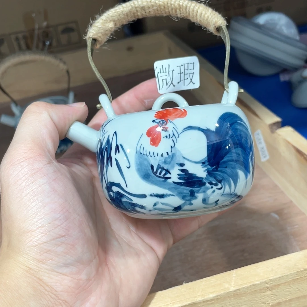釉下手绘茶具微瑕