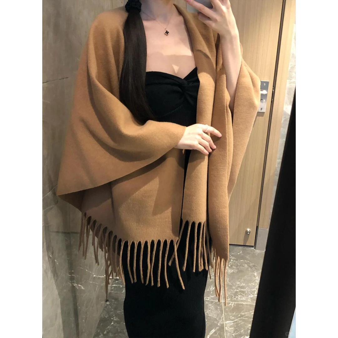 驼色纯色流苏羊绒披肩女外搭高级感空调房保暖护肩颈斗篷斗篷披肩