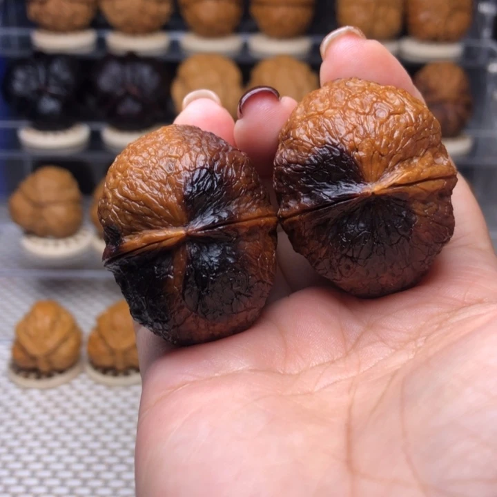 把件文玩核桃32号熊猫彩41尺