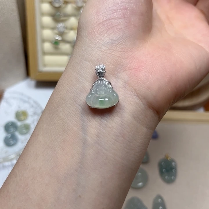 翡翠银S925镶嵌颈饰金丝绿冰胶小佛公