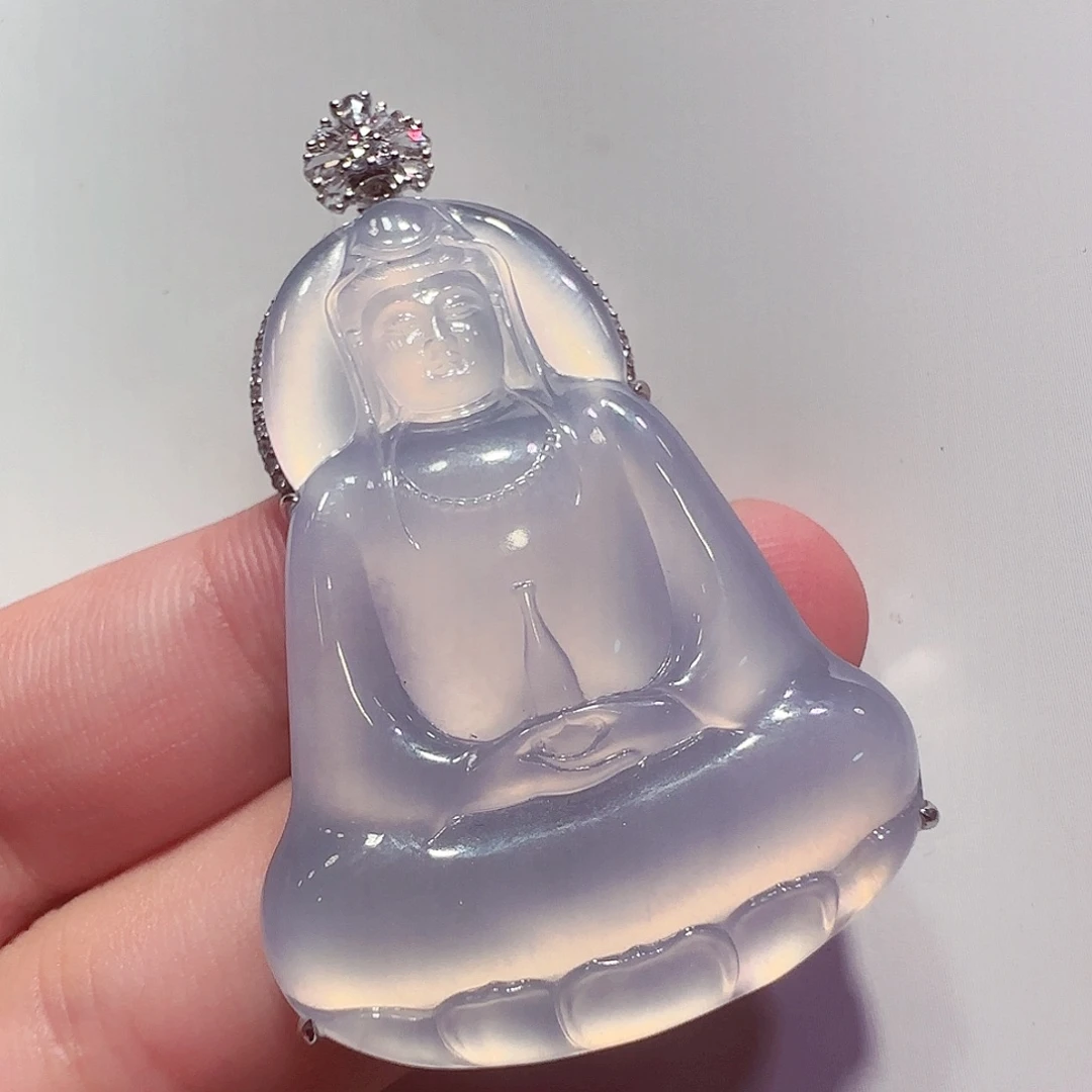翡翠18K金镶嵌颈饰吊坠