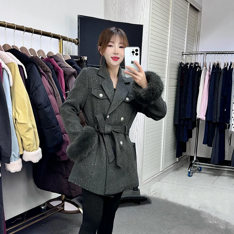 高级感夹棉加厚毛呢外套女2024冬季新款小个子时尚亮片系带妮大衣
