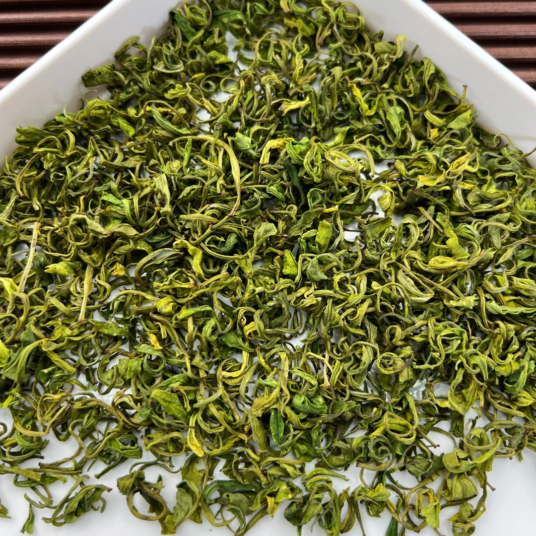 安吉白茶昆铜核心产地春茶福利自饮送礼口粮白茶