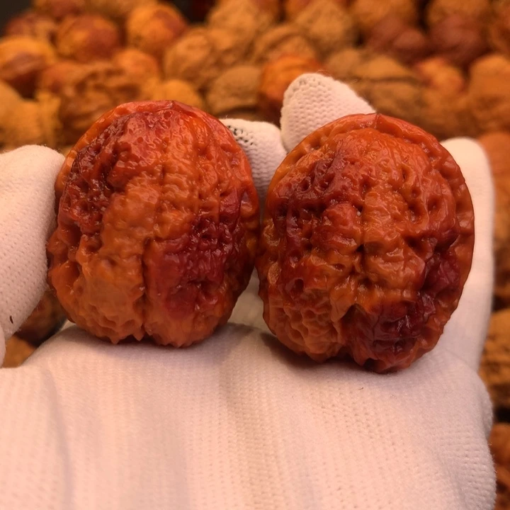 把件文玩核桃24………….