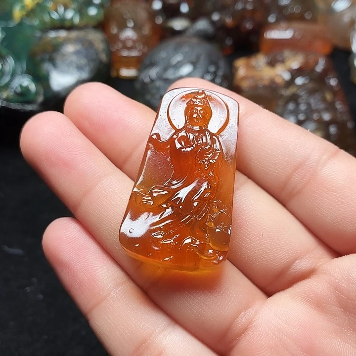 琥珀未镶嵌裸石77