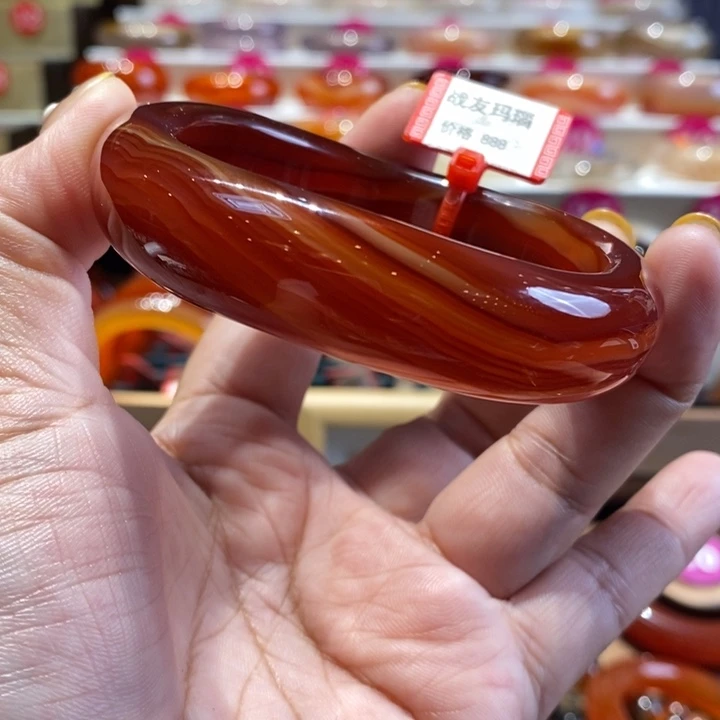 玛瑙/玉髓手镯未镶嵌