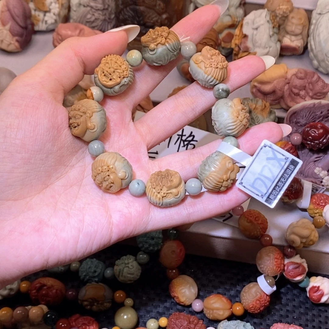未镶嵌手链石英质玉（阿拉善玉）