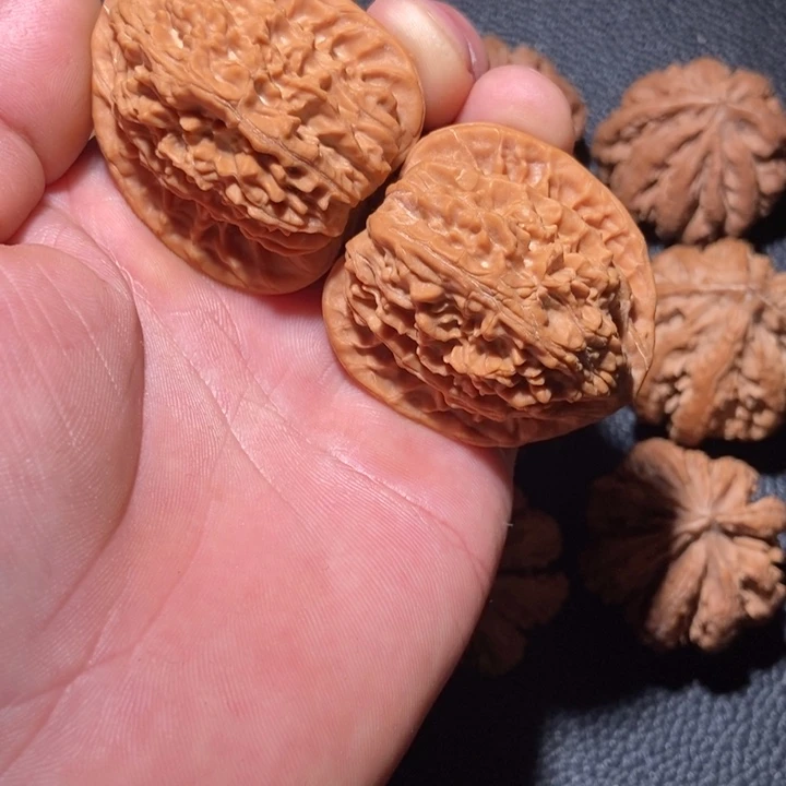 五***）文玩核桃吊坠秦岭野生文玩核桃