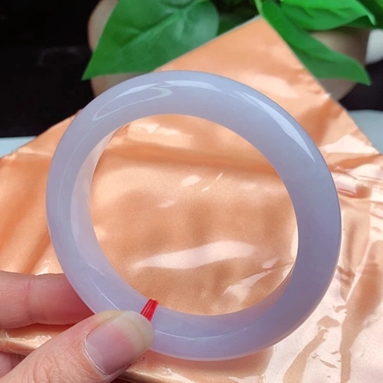 翡翠手镯未镶嵌     正圈56+ 冰紫罗兰