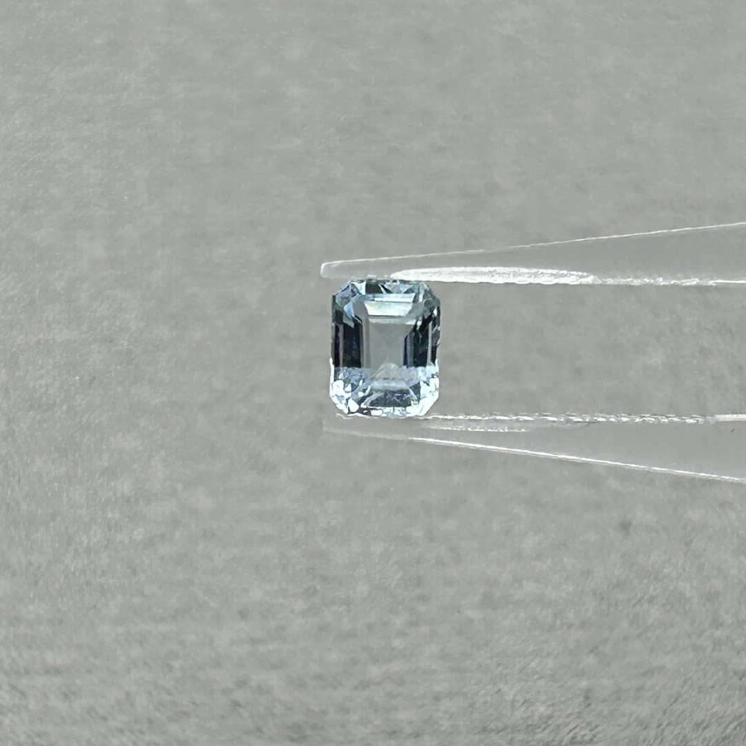海蓝宝-0.73ct（01098617）0827