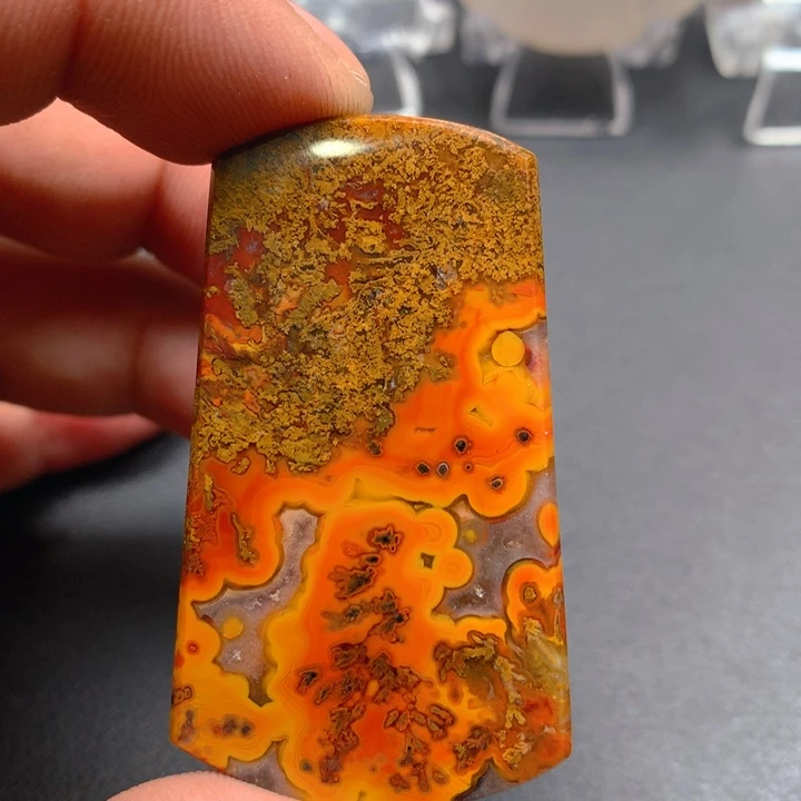 玛瑙/玉髓颈饰未镶嵌信*