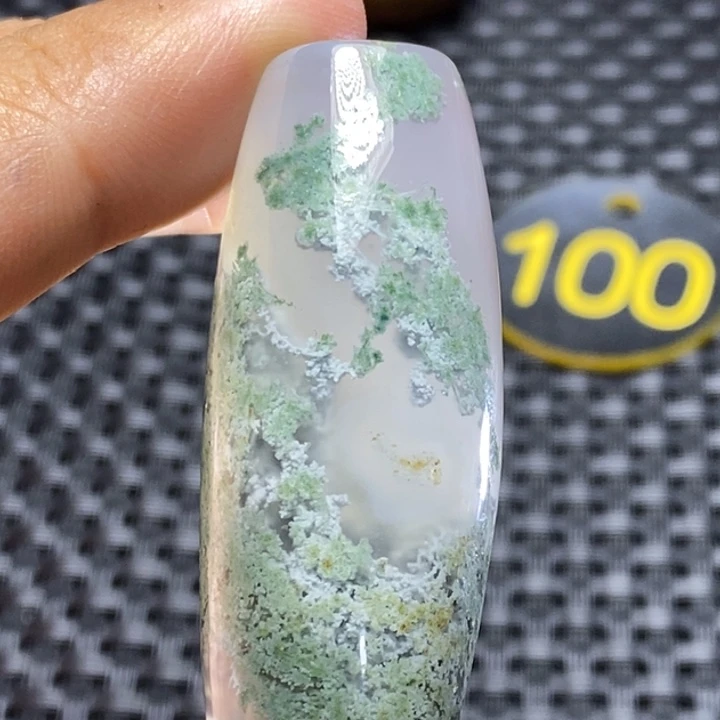 牵***手未镶嵌颈饰玛瑙/玉髓