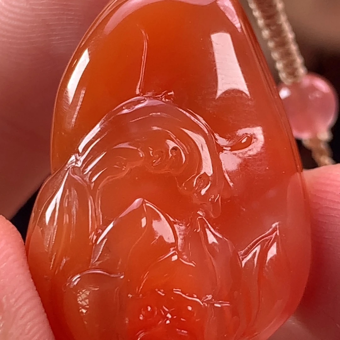 未镶嵌南红玛瑙南红玛瑙莲花吊坠