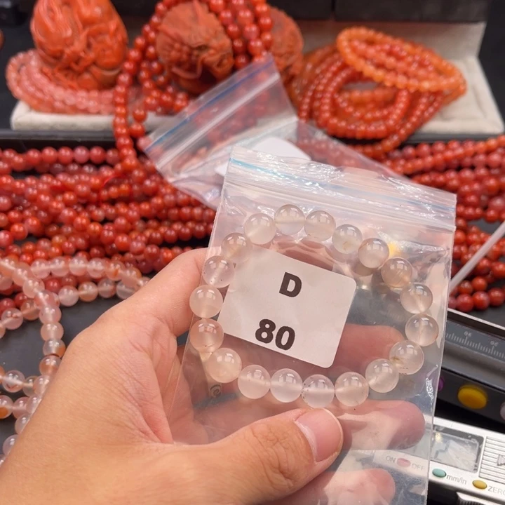 南红玛瑙未镶嵌多样性发货默认微瑕称重10mm