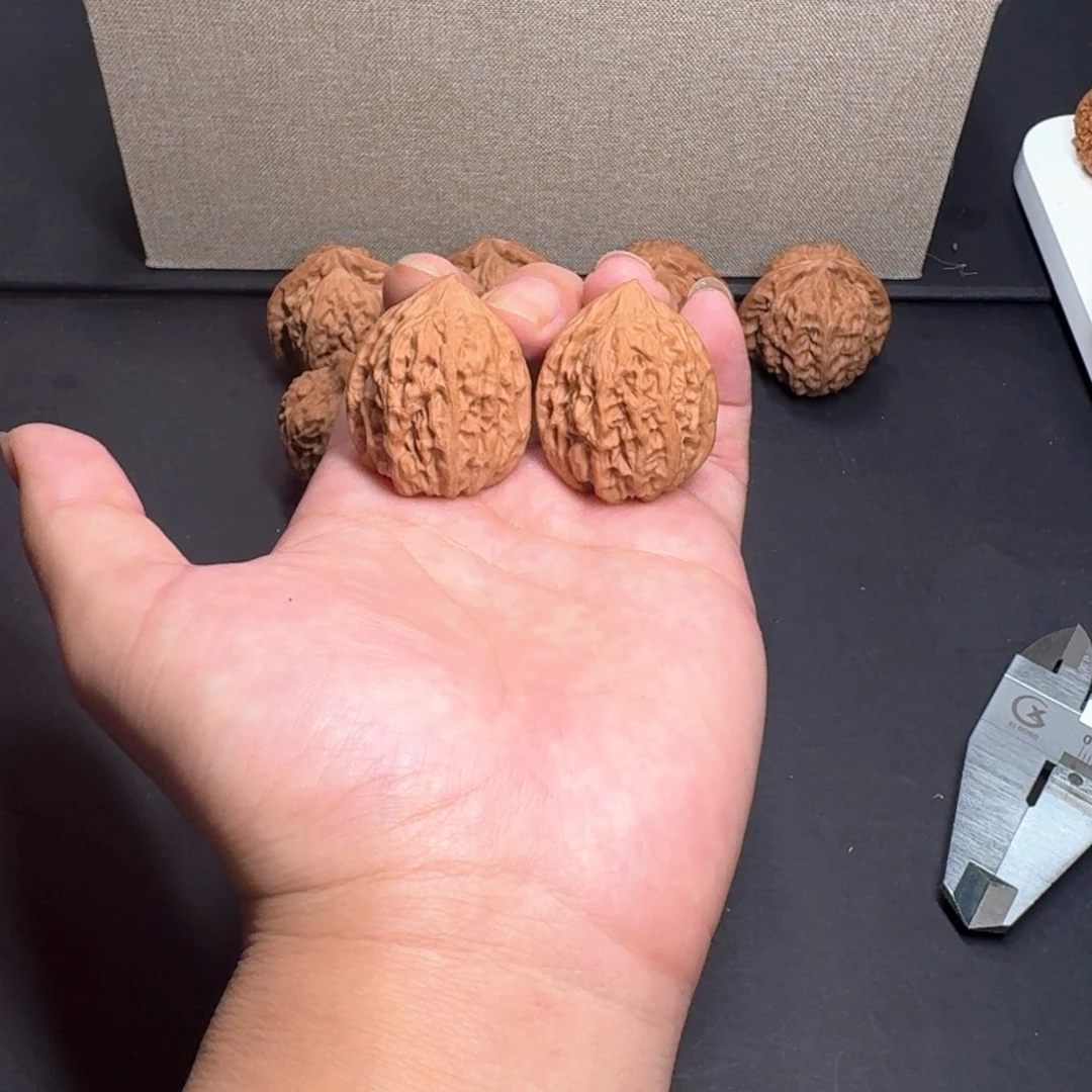 把件文玩核桃33野生鸡心全品（35.7克）