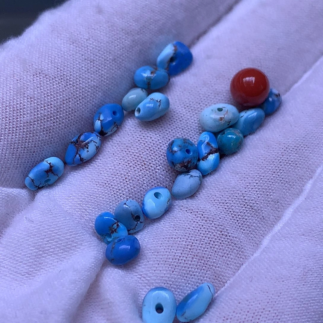 流***月南红玛瑙未镶嵌珠宝奇石