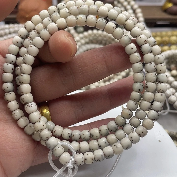 吊坠星月菩提65桶冰糖大留白