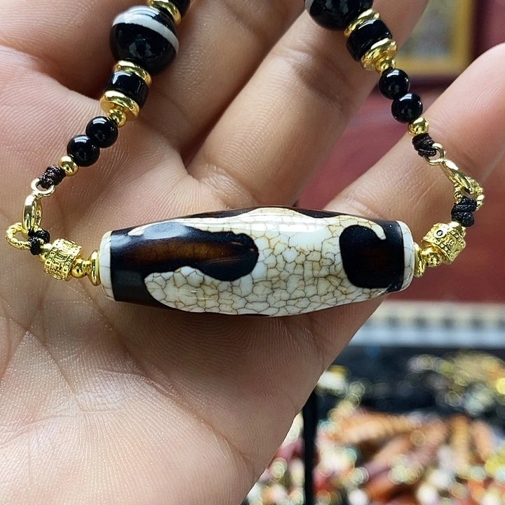 玛瑙/玉髓合金颈饰