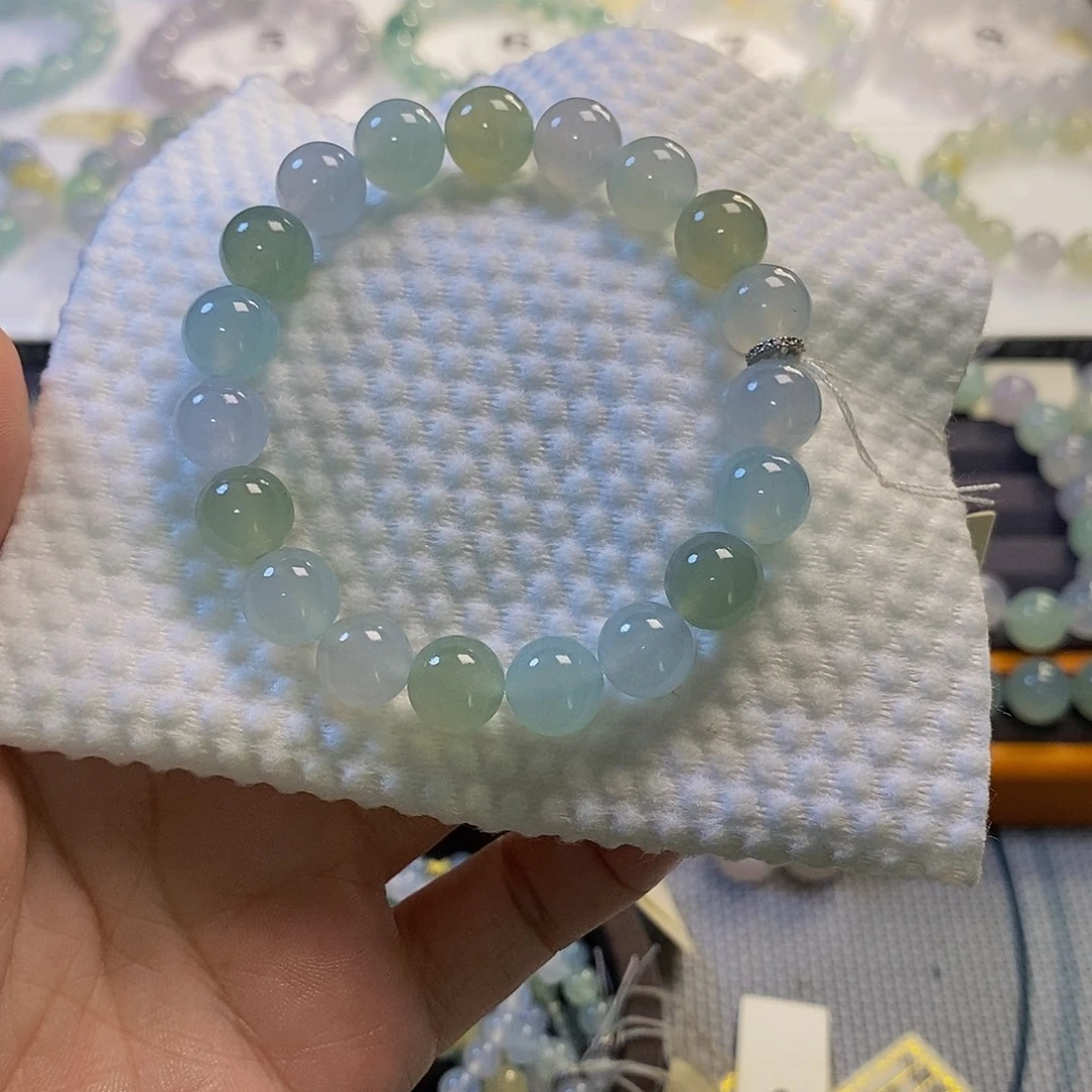 定制翡翠未镶嵌翡翠.