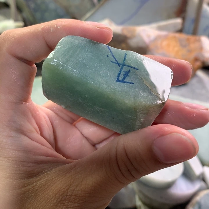 翡翠裸石13号取小件