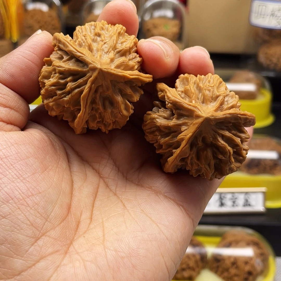 文玩核桃把件三棱