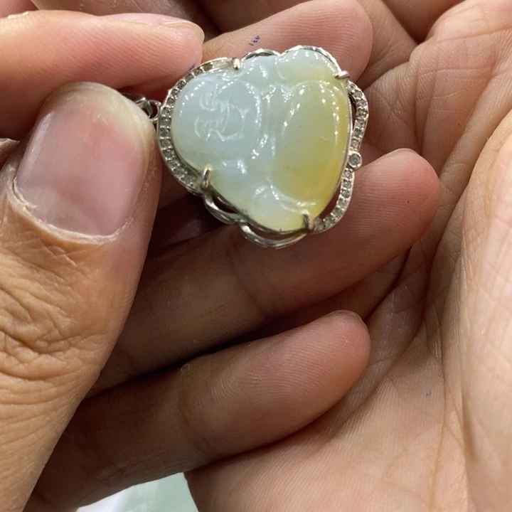 翡翠未镶嵌吊坠(不含链)集****?1808