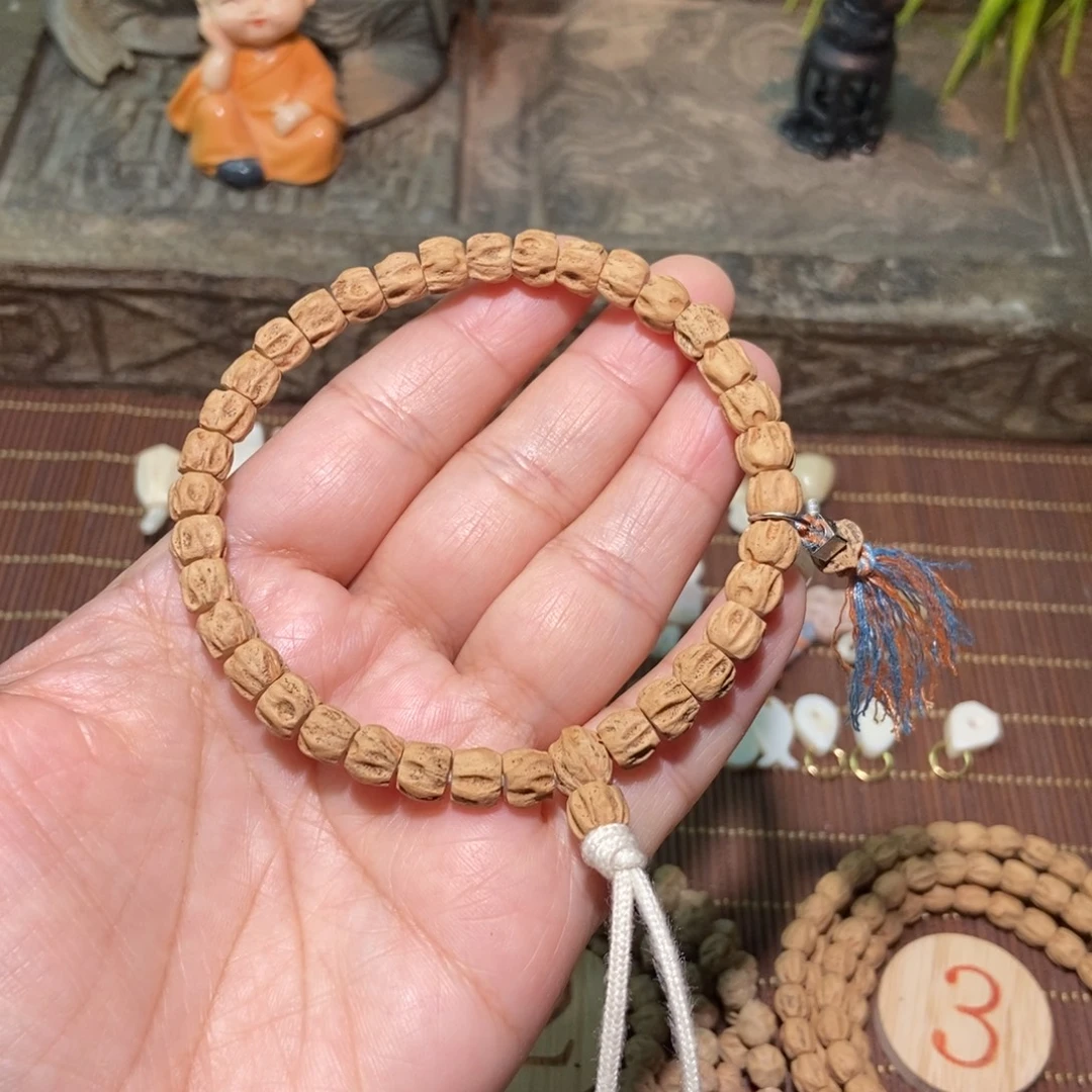 你***！吊坠柏香籽/百香籽