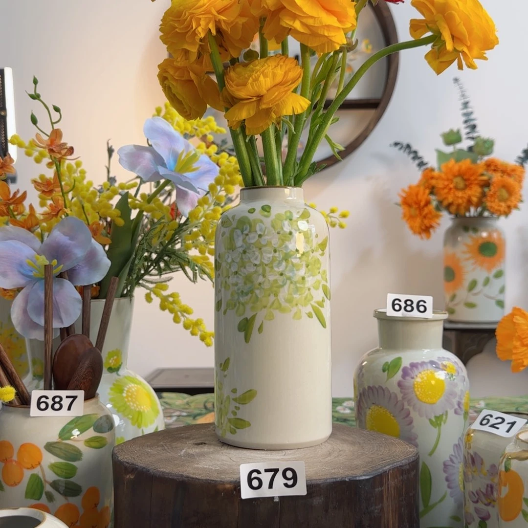 摆件景德镇陶瓷手绘小花瓶摆件无孔