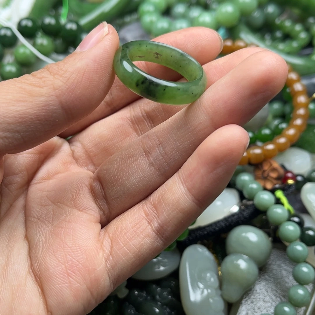 和田玉（碧玉）未镶嵌戒圈