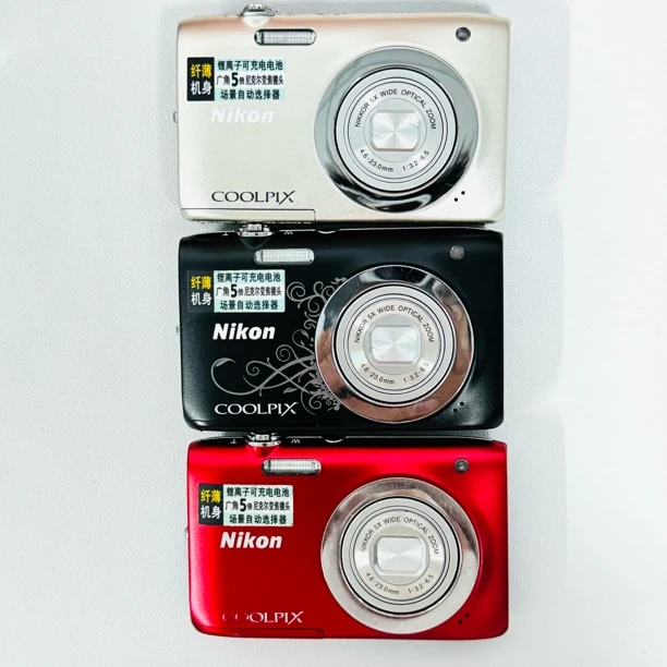 9新 Nikon/尼康 s2600特价1400w像素5倍光变出片光感磨皮新手合适