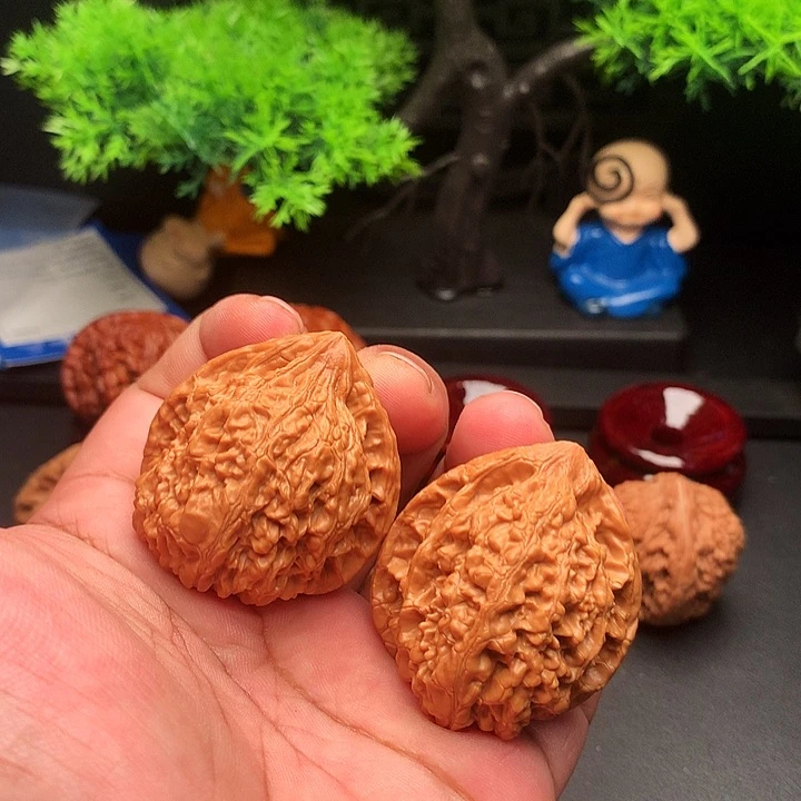 吊坠文玩核桃40牡丹纹