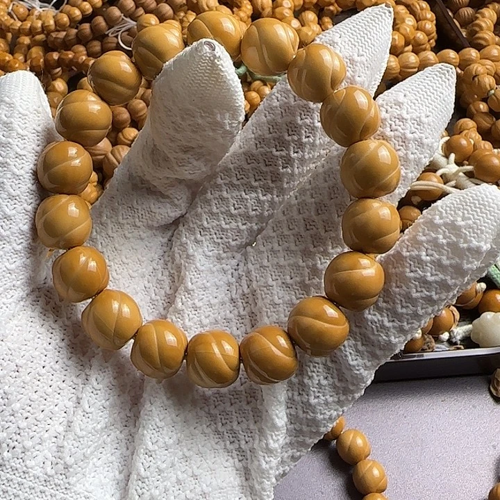 吊坠猴头核桃13加面包