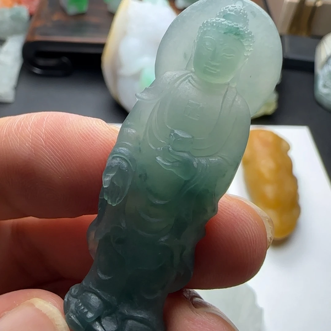 未镶嵌定制翡翠佛祖