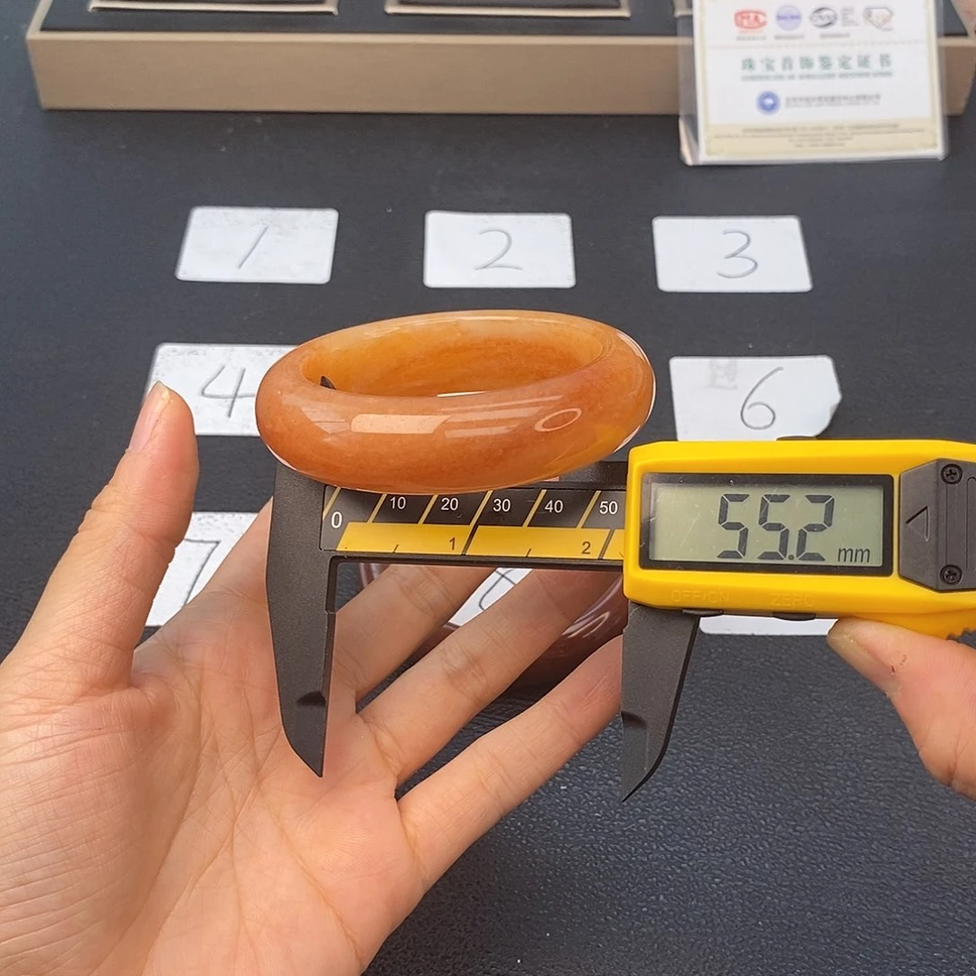 石英质玉（黄龙玉）未镶嵌手镯57号茄子山金沙老料福利