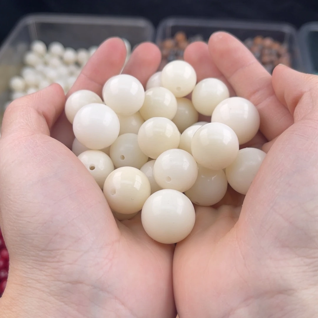 白玉菩提吊坠z 16-20mm/20+5颗 微瑕不售后