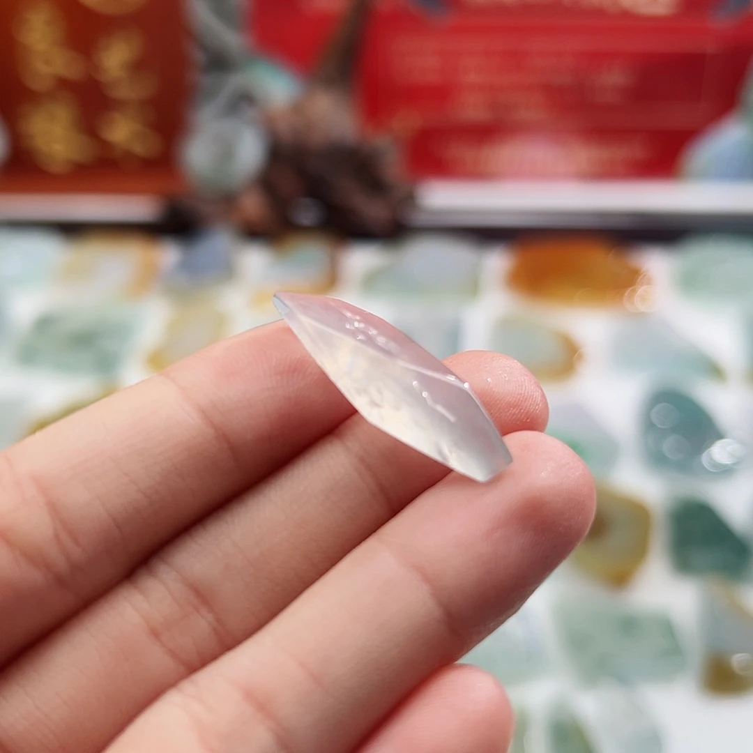 未镶嵌定制翡翠翡翠