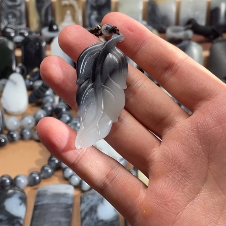 未镶嵌和田玉挂件