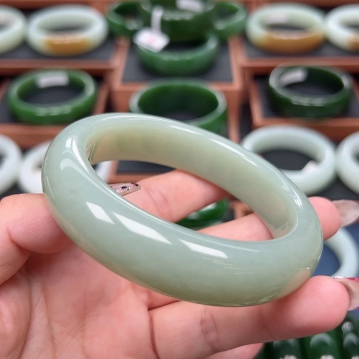 未镶嵌手镯和田玉616263圈口