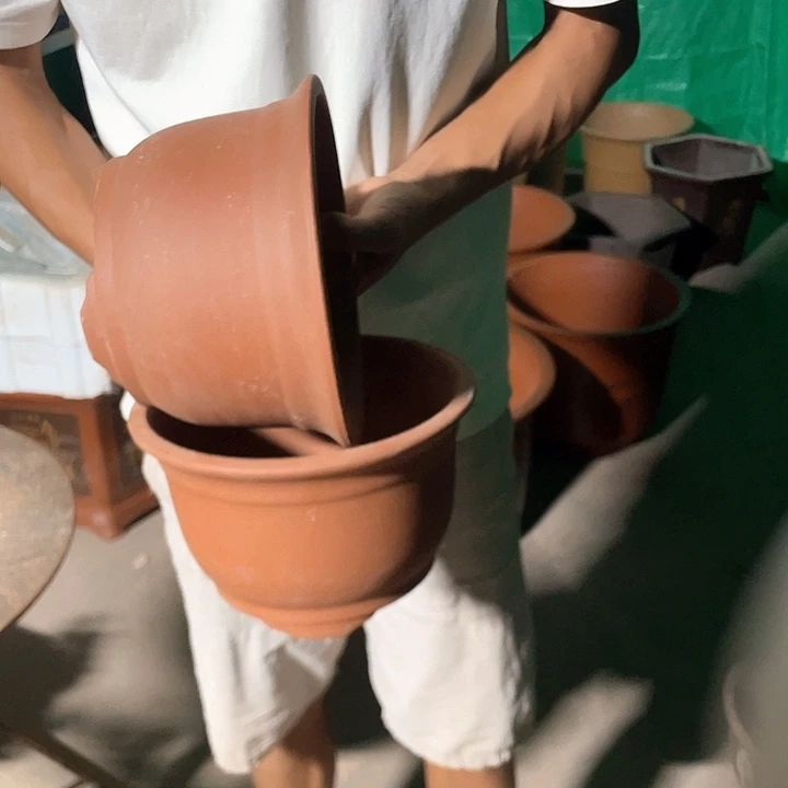 21-21素面小马花盆花盆