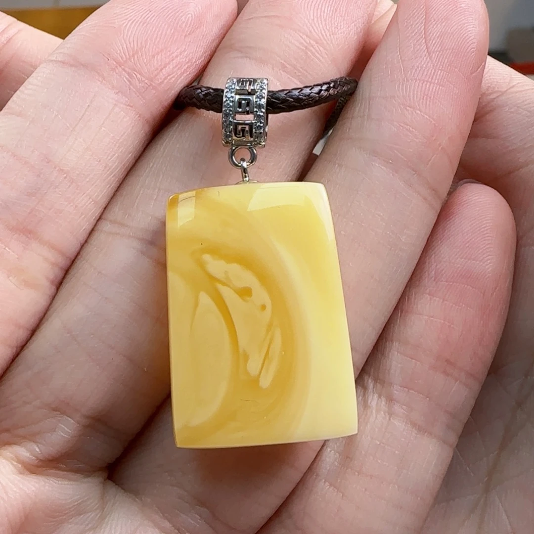 未镶嵌蜜蜡珠宝奇石