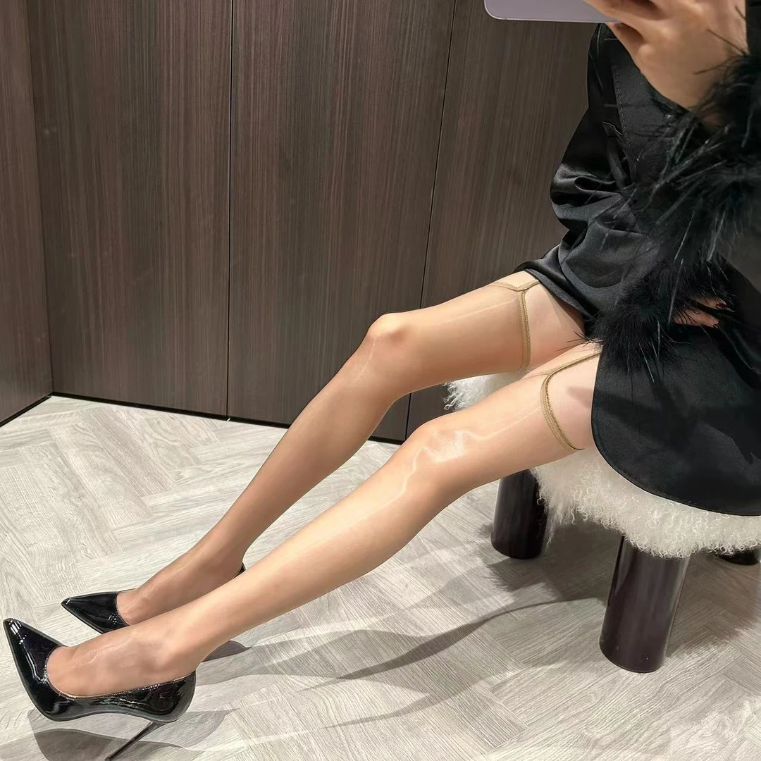 【wyd小樱桃】 高级咖丝滑极光腰部蕾丝丝袜