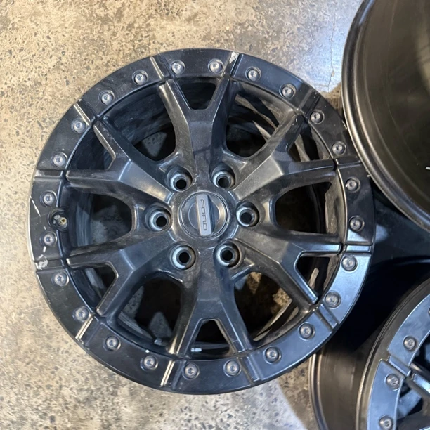 皮卡通用猛禽轮毂