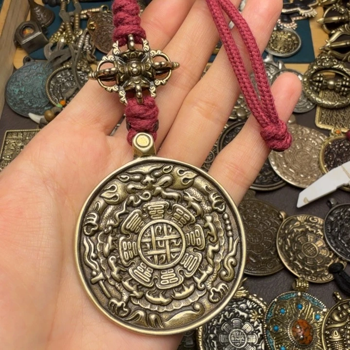 藏传文玩九宫如图