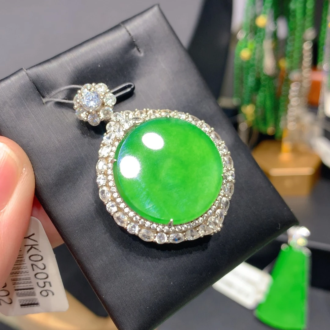 翡翠银S925镶嵌颈饰